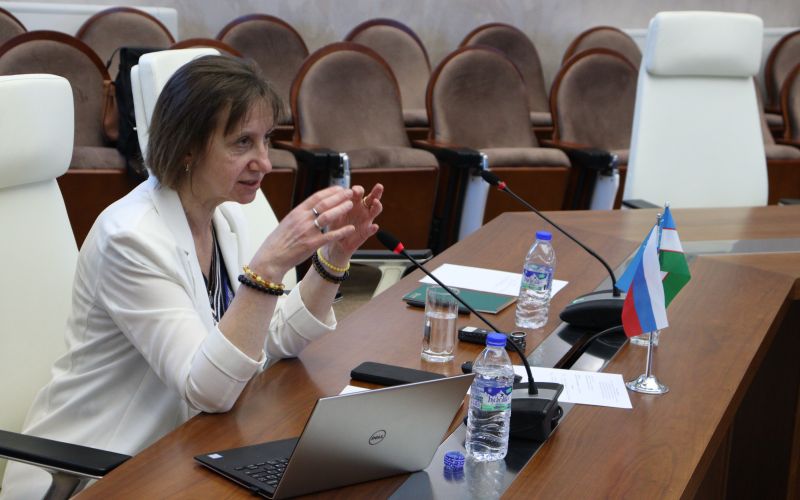 Основы таможенного администрирования обсудили в Минфине Узбекистана